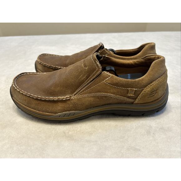 Skechers Men’s Shoes Size 10 Brown Tan Loafers Slip On Relaxed Fit Memory Foam - Picture 4 of 10